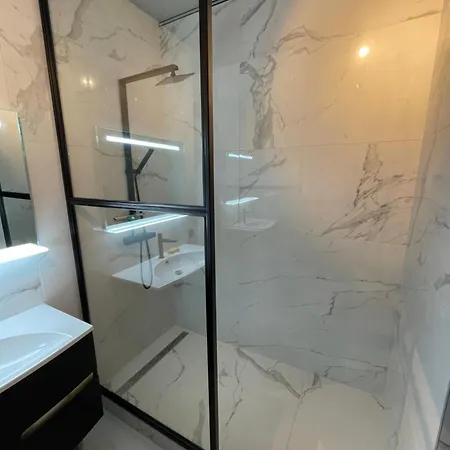 Loft De Gamme Avec Jacuzzi Apartamento *