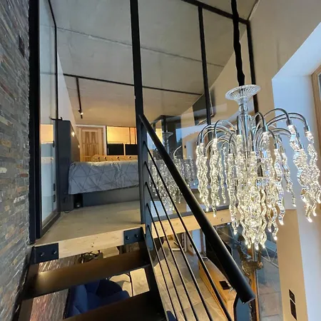 Loft De Gamme Avec Jacuzzi